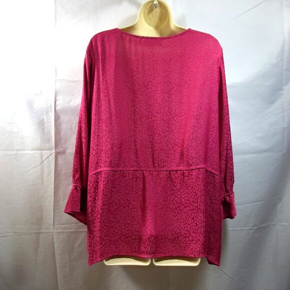 EVRI Womens Peplum Top Blouse Plus Size 1X V-Neck 3/4 Sleeve Animal Print Pink - Picture 2 of 7